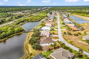 12711 SW Pembroke Cir S, Lake Suzy, FL 34269 - Photo 42