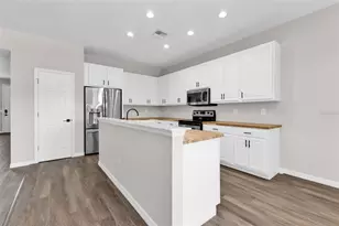 12711 SW Pembroke Cir S, Lake Suzy, FL 34269 - Photo 18