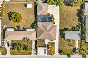 312 Bayshore Rd, Nokomis, FL 34275 - Photo 70