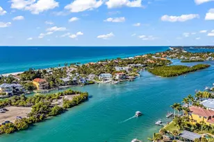 312 Bayshore Rd, Nokomis, FL 34275 - Photo 84