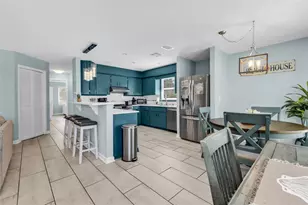 312 Bayshore Rd, Nokomis, FL 34275 - Photo 16