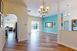 4469 Golden Lake Dr, Sarasota, FL 34233 - Photo 12