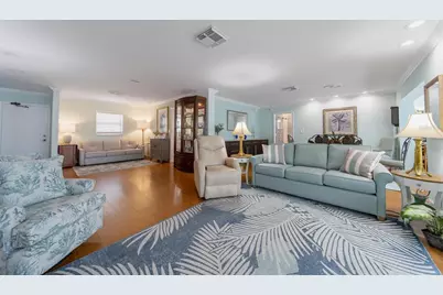 5020 Brittany Drive S #324, Saint Petersburg, FL 33715 - Photo 14