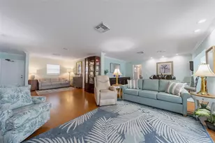 5020 Brittany Dr S, Saint Petersburg, FL 33715 - Photo 14