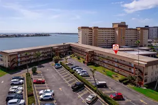 5020 Brittany Dr S, Saint Petersburg, FL 33715 - Photo 1