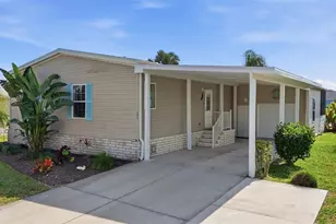 8461 Kinglet Dr, Englewood, FL 34224 - Photo 2