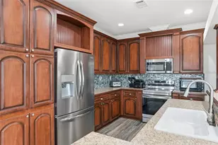 8461 Kinglet Dr, Englewood, FL 34224 - Photo 8