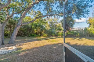 18522 Robinson Ave, Port Charlotte, FL 33948 - Photo 46