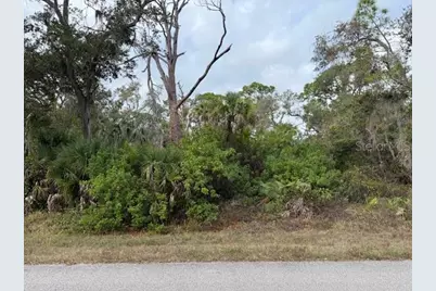 449 Lemoyne Street, Port Charlotte, FL 33954 - Photo 4