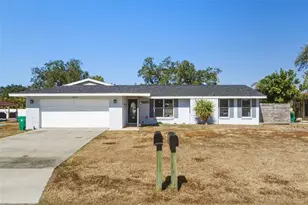 1401 Sheehan Blvd, Port Charlotte, FL 33952 - Photo 2