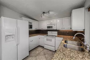 209 Springview Cir NW, Port Charlotte, FL 33948 - Photo 24