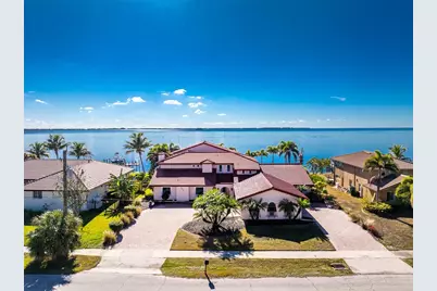 341 Severin Road SE, Port Charlotte, FL 33952 - Photo 2