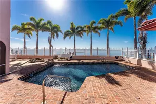 341 Severin Rd SE, Port Charlotte, FL 33952 - Photo 4