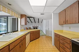 1016 Deer Run, Venice, FL 34293 - Photo 14