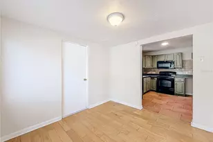 4213 22nd St N, Saint Petersburg, FL 33714 - Photo 4