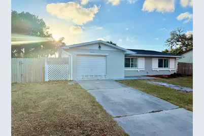 4025 Yucatan Circle, Port Charlotte, FL 33948 - Photo 4