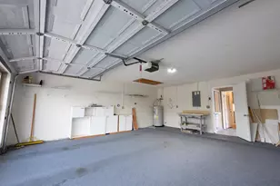 12235 SW Kingsway Cir, Arcadia, FL 34269 - Photo 4