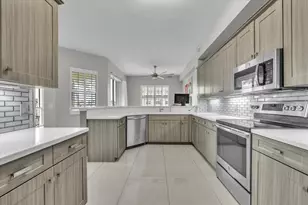 129 Breakers Ct, Punta Gorda, FL 33950 - Photo 12