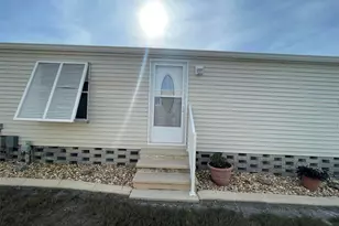 6682 Hikina Dr, North Port, FL 34287 - Photo 2