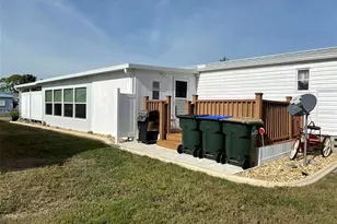 6682 Hikina Dr, North Port, FL 34287 - Photo 4