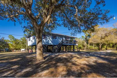 2207 SW Blossom Avenue, Arcadia, FL 34266 - Photo 4