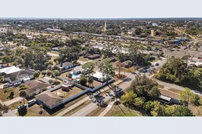 2506 Lakeshore Circle, Port Charlotte, FL 33952 - Photo 44