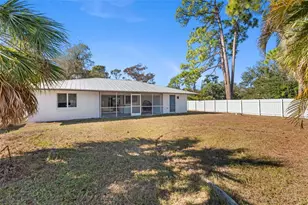 2506 Lakeshore Cir, Port Charlotte, FL 33952 - Photo 38