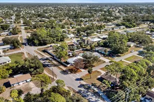 2506 Lakeshore Cir, Port Charlotte, FL 33952 - Photo 40