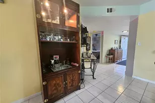 1448 Churchill Cir, Naples, FL 34116 - Photo 8