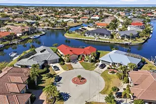 2148 Wyatt Cir, Punta Gorda, FL 33950 - Photo 4