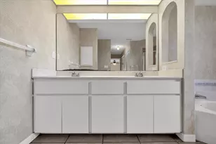 272 Broadmoor Ln, Rotonda West, FL 33947 - Photo 36