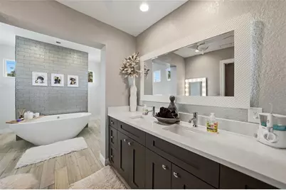 1740 Aqui Esta Drive, Punta Gorda, FL 33950 - Photo 40