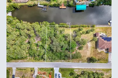 18706 Fort Smith Circle, Port Charlotte, FL 33948 - Photo 6