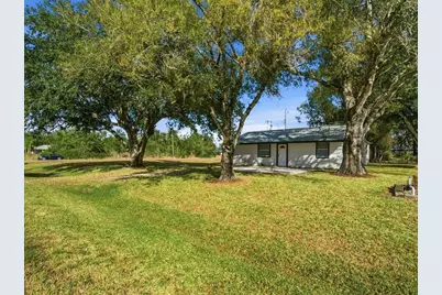 390 Hazel Circle, Punta Gorda, FL 33982 - Photo 2