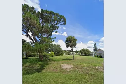 192 Broadmoor Lane, Rotonda West, FL 33947 - Photo 2