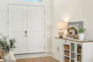 8580 Shr Lk Dr, Englewood, FL 34224 - Photo 4