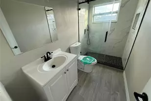 105 Sylvania Ave, Englewood, FL 34223 - Photo 10