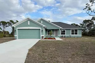 123 Sunrise Dr, Rotonda West, FL 33947 - Photo 1