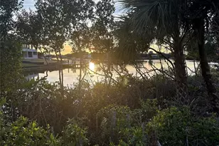 7796 Lakes Edge Ln, Port Charlotte, FL 33981 - Photo 4