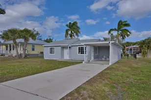 426 Harvey St, Punta Gorda, FL 33950 - Photo 1