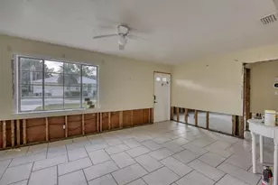 426 Harvey St, Punta Gorda, FL 33950 - Photo 6