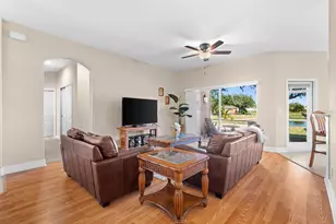 2868 Suncoast Lakes Blvd, Punta Gorda, FL 33980 - Photo 6