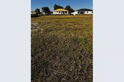 1715 NE 13th Terrace, Cape Coral, FL 33909 - Photo 4