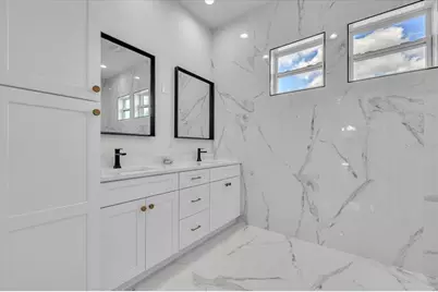 3083 Jeannin Drive, North Port, FL 34288 - Photo 18