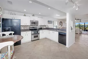 175 Kings Hwy, Punta Gorda, FL 33983 - Photo 2