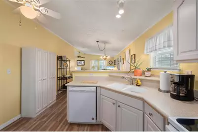 1000 Kings Highway #432, Port Charlotte, FL 33980 - Photo 18