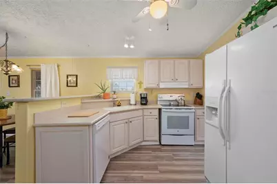 1000 Kings Highway #432, Port Charlotte, FL 33980 - Photo 16