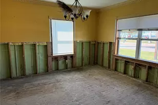 621 Or 625 W Retta Esplanade, Punta Gorda, FL 33950 - Photo 12