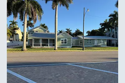 621 Or 625 W Retta Esplanade, Punta Gorda, FL 33950 - Photo 16