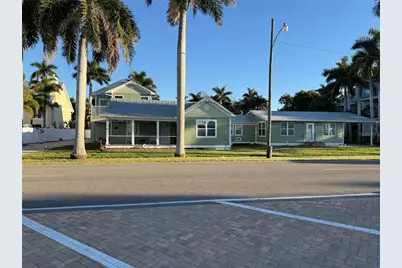621 Or 625 W Retta Esplanade, Punta Gorda, FL 33950 - Photo 1